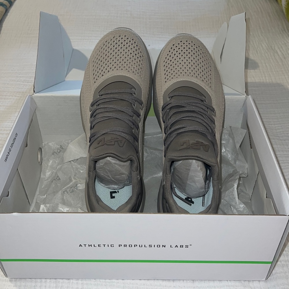 APL Techloom Tracers